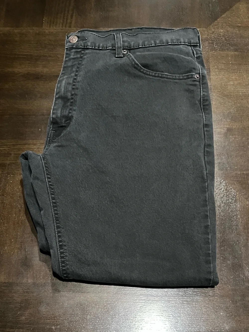 Levis levi men